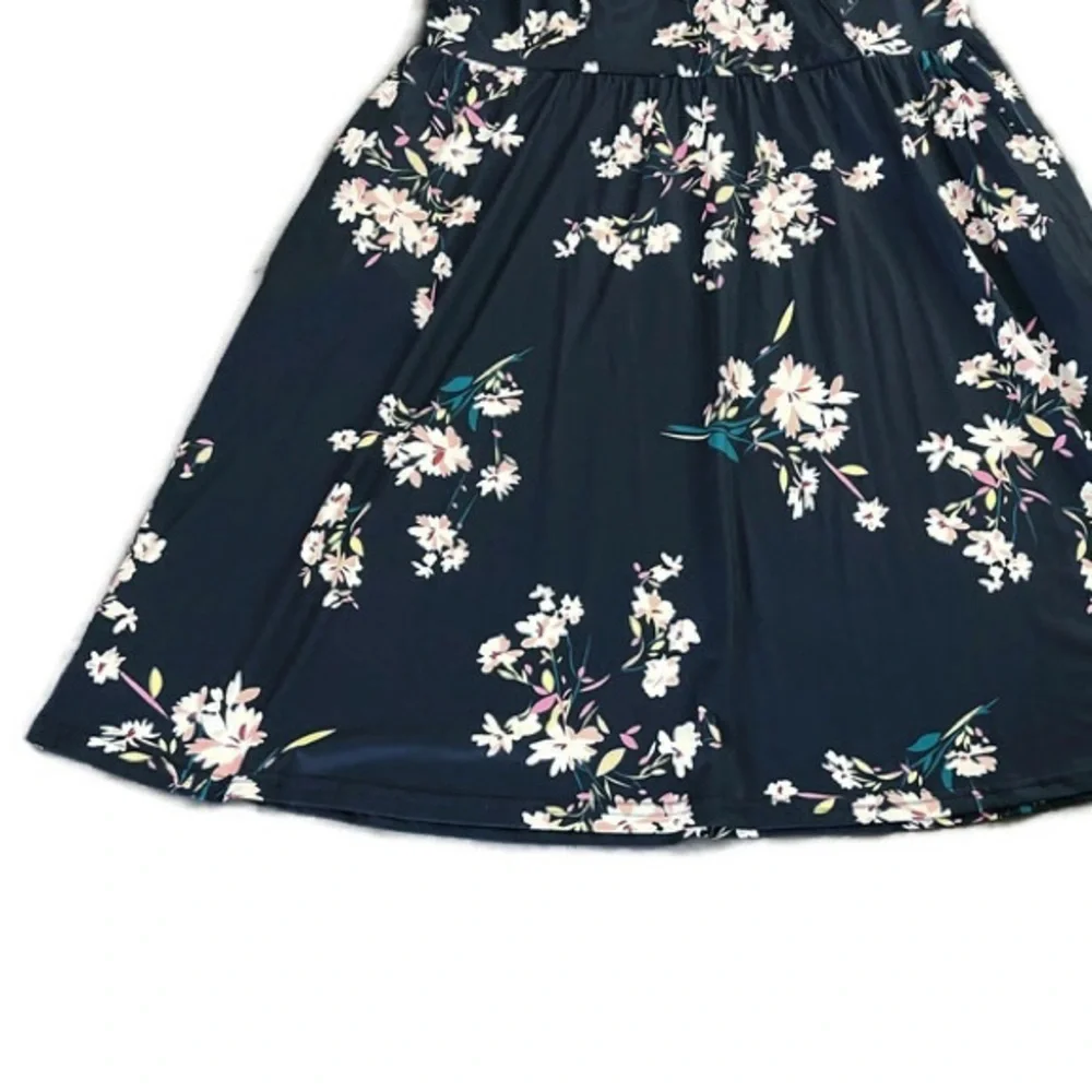 Styleworld V-Neck Navy Blue and Floral Spaghetti Strap Swing Dress - Size XXL - Picture 9 of 12